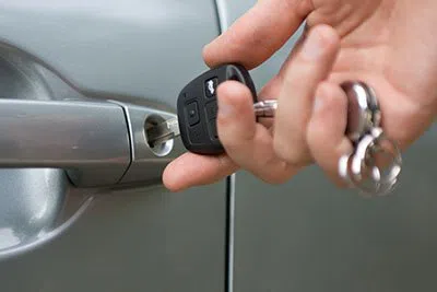 Capitol Locksmith Service Santa Ana, CA 714-923-1165 - locksmith-21